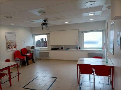 5R5rh4-auto-ecole-ecf-saintes.jpg