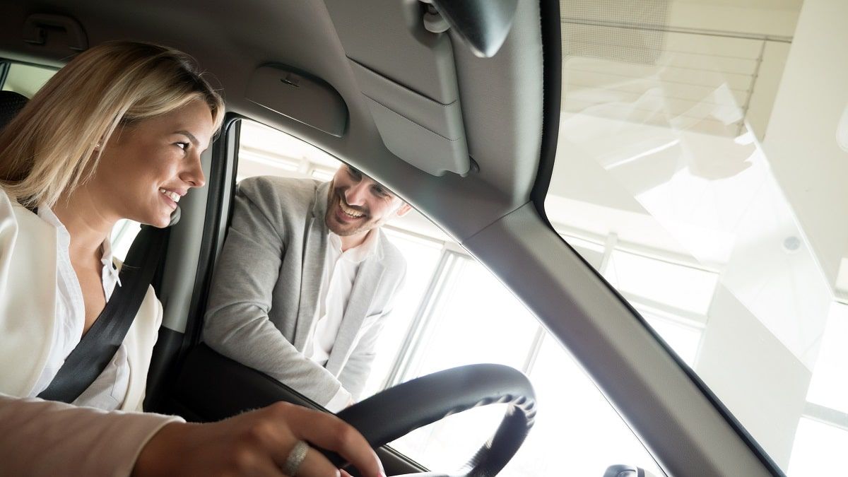 Conduite accompagnée et voitures à boîte automatique d'occasion : le duo gagnant pour les jeunes conducteurs
