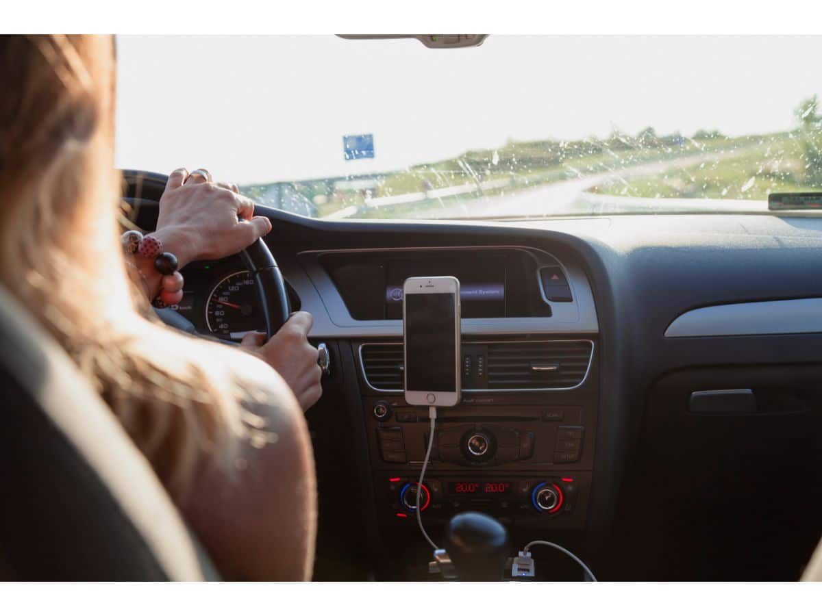 Quelles sont les conséquences de la conduite en utilisant un téléphone portable ?