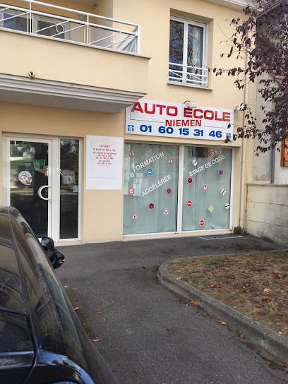 Auto-Moto Ecole Niemen SAS JOHANNA Permis B - Boite Auto- MOTO - 91700