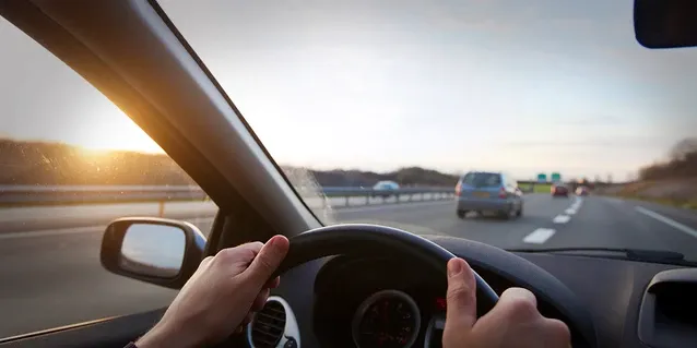 Renault annonce brider la vitesse de ses véhicules à 180 km/h à partir de 2022