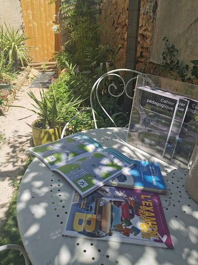 Auto Ecole Conduite Euro 2000 - 13140