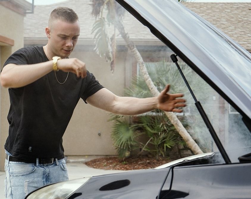 Changer une pièce auto à moindre frais