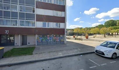 Auto ecole de la mairie - 69400