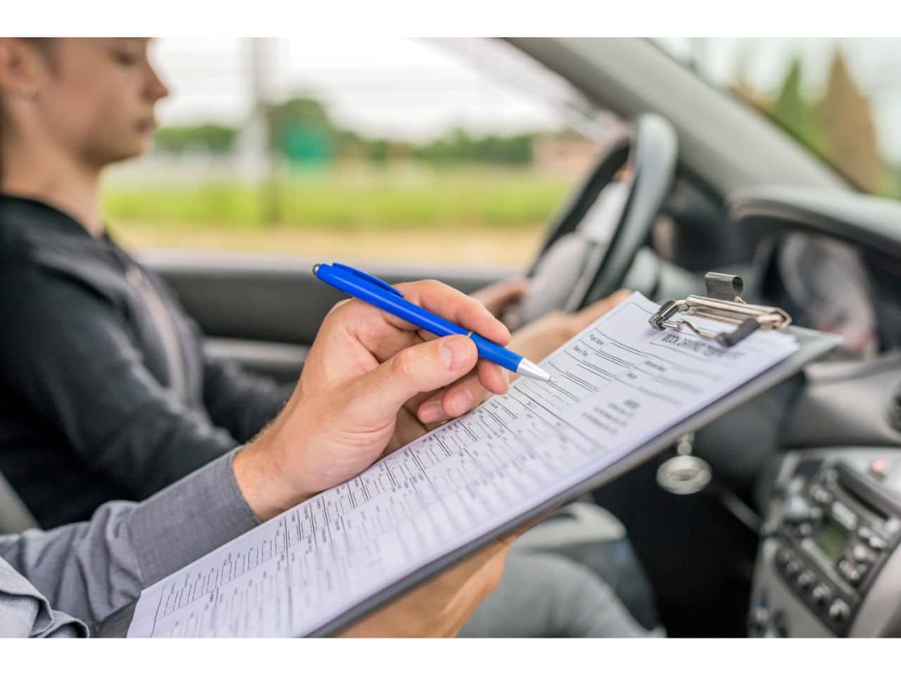 <strong>Comment se préparer efficacement pour le permis de conduire en 2023 ? Astuces et Conseils</strong>