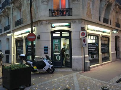 AUTO ECOLE NEWTON LEVALLOIS - 92300