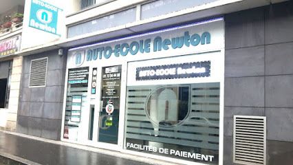 rtb29M-auto-ecole-newton-clichy.jpg