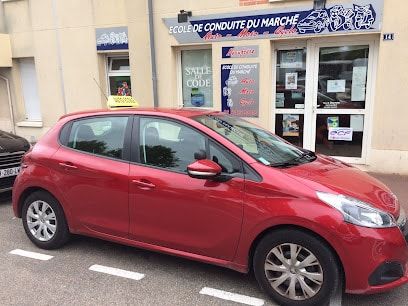 vd37az-ecole-de-conduite-du-marche8.jpg